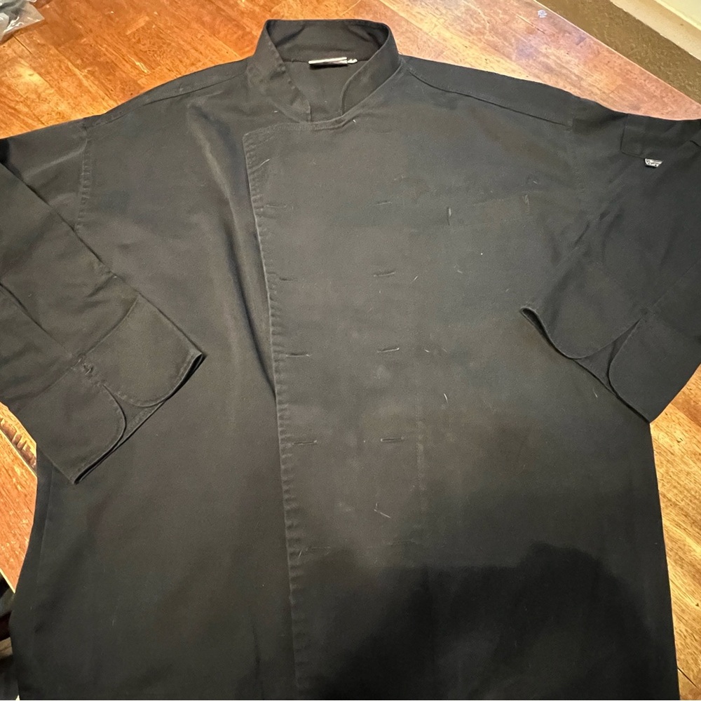 Chefworks Men’s Plain Black Chef Coat